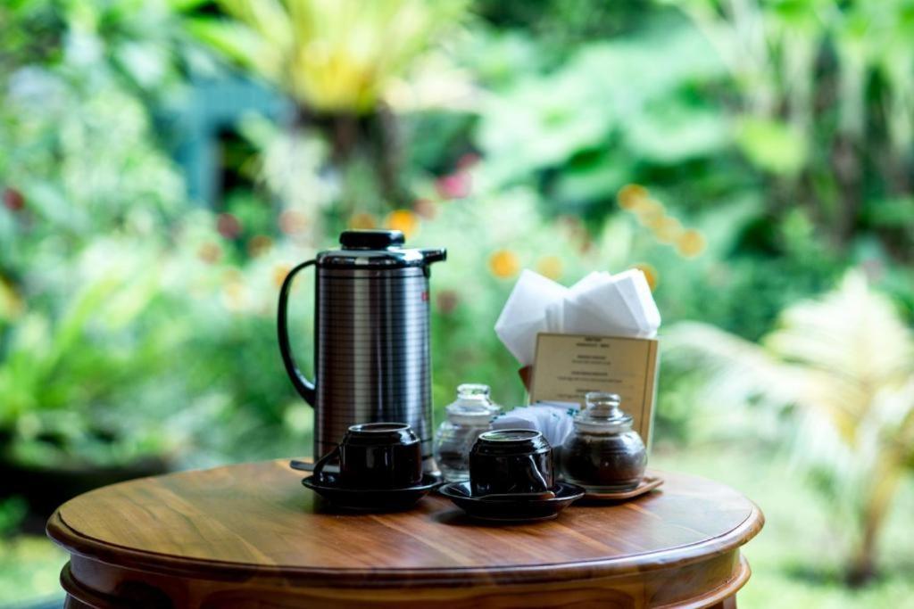 Shindu Homestay Room 6 Ubud  Exterior photo